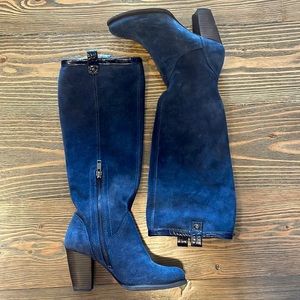Women’s Ugg Blue Suede With Snack Skin Accent Side Zip Boots